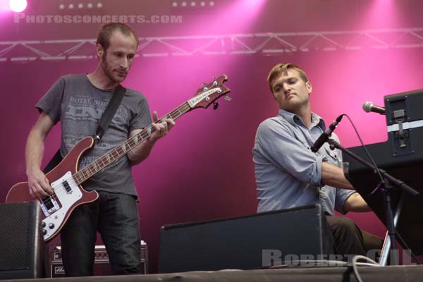 COLD WAR KIDS - 2007-08-25 - SAINT CLOUD - Domaine National - Grande Scene - 